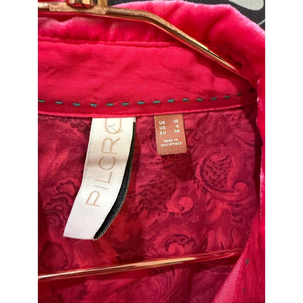 Pilcro “the Hadley” pink velvet button-down shirt. Size 6 - Picture 3 of 5